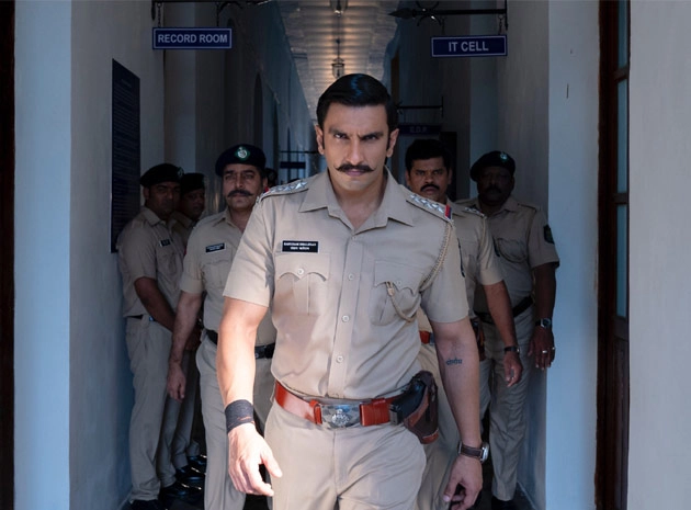 Box Office पर सिम्बा 200 करोड़ पार, रणवीर सिंह का धमाल जारी