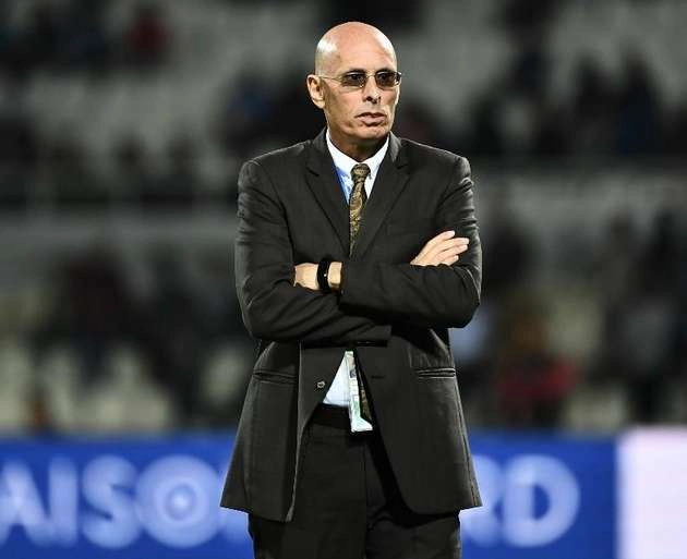 एशियन कप से बाहर हुई भारतीय फुटबॉल टीम, कोच कोंस्टेंटाइन का इस्तीफा - Stephen Constantine Resigns as India Coach After AFC Asian Cup Exit