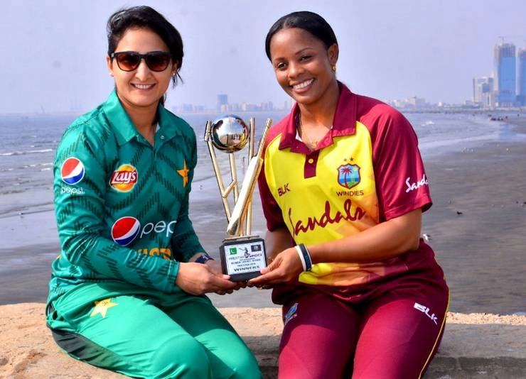 15 साल बाद पाकिस्तान पहुंची वेस्ट इंडीज की महिला क्रिकेट टीम - West Indies Women Cricket team in Pakistan
