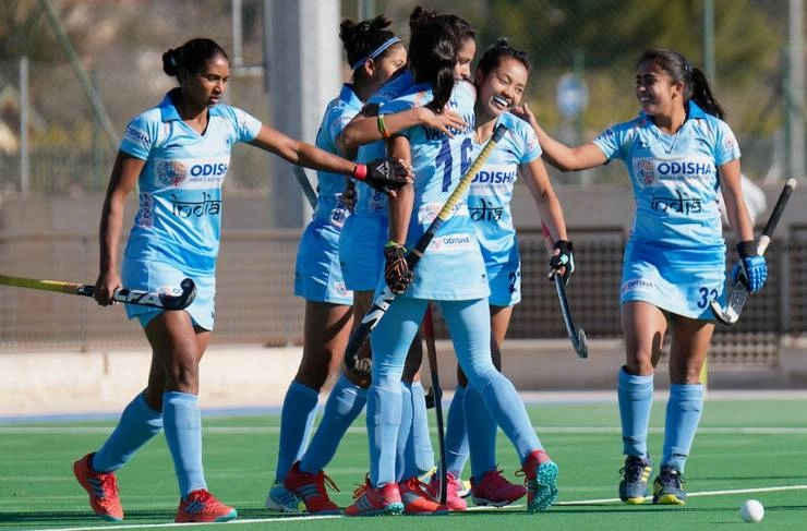 भारत ने विश्व कप रजत विजेता आयरलैंड को 3-0 से हराया - Indian Women's Hockey Team