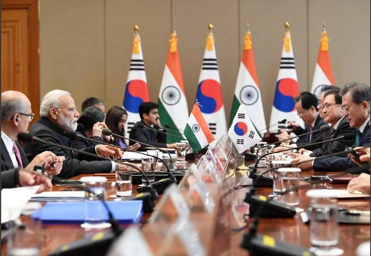 आतंकवाद पर गरजे पीएम मोदी, यह बात करने का नहीं, कड़े एक्शन लेने का समय - PM Modi on terrorism in South Korea