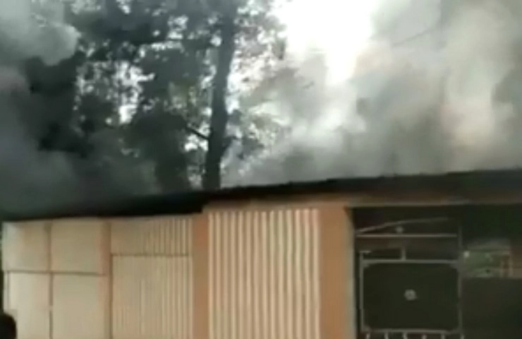 अरुणाचल प्रदेश में पीआरसी का विरोध, प्रदर्शनकारियों ने उप-मुख्यमंत्री के निजी आवास में लगाई आग - Arunachal Deputy Chief Minister's Home Set On Fire As Protests Escalate