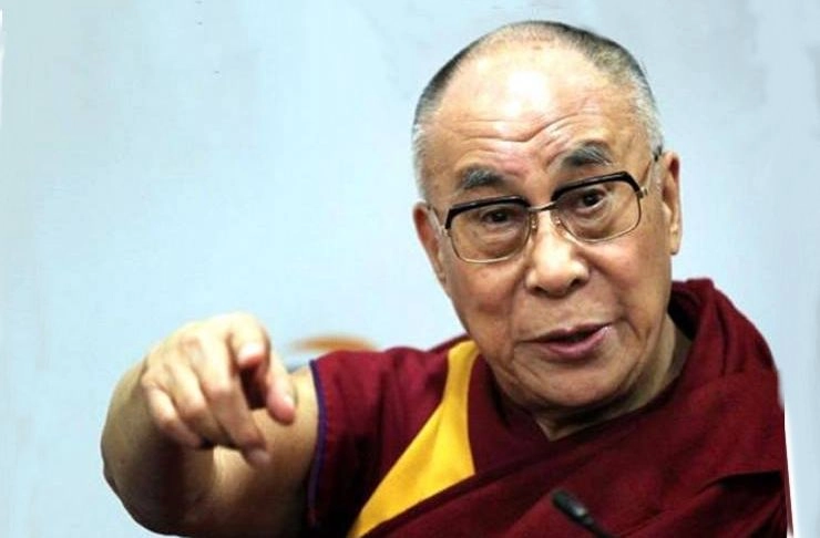 चीन क्‍यों करवा रहा दलाई लामा की जासूसी? - Dalai lama