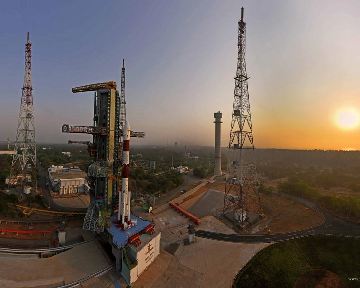 ISRO फिर रचेगा नया इतिहास, पहली बार पृथ्‍वी की तीन कक्षाओं में स्थापित करेगा उपग्रह, जानिए खास बातें