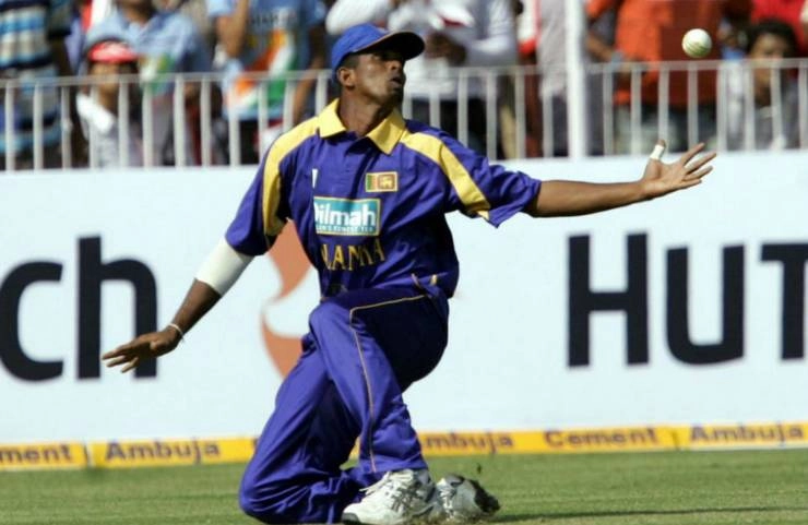 श्रीलंकाई क्रिकेटर पर गिरी गाज, आईसीसी ने निलंबित किया