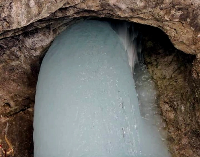 अमरनाथ गुफा में हिमलिंग को बचाने की कवायद शुरू - Efforts to save Himling started in Amarnath cave