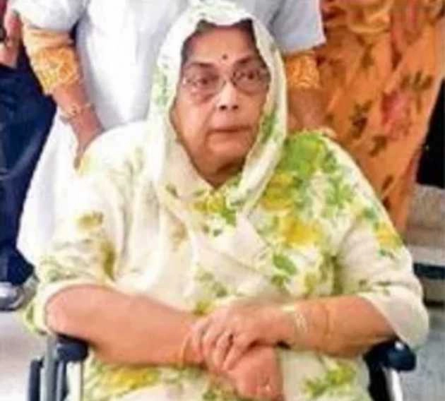 मध्यप्रदेश के पूर्व मुख्यमंत्री अर्जुन सिंह की पत्नी सरोज कुमारी का निधन - Arjun singh wife Saroj Kumari dies