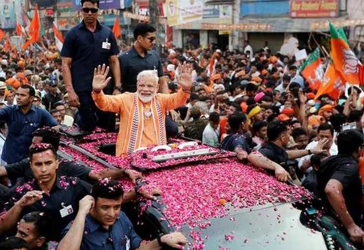लोकसभा चुनाव 2019 : सत्ता के सिंहासन के लिए नेताओं ने खूब बहाया पसीना, मोदी ने 142  तो राहुल ने की 145 रैलियां - Lok Sabha Elections 2019 narendra modi and rahul gandhi election rally
