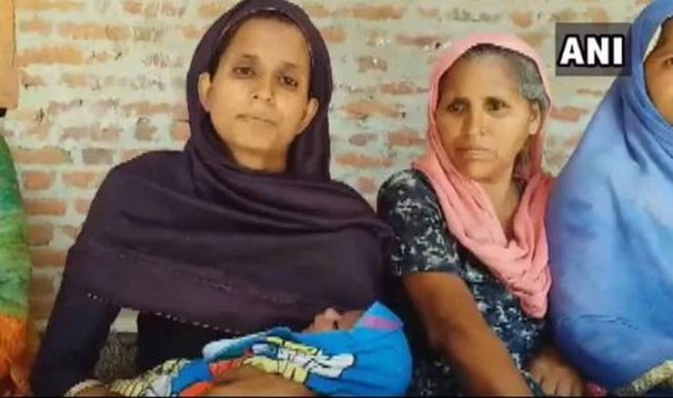 मुस्लिम महिला ने दबाव में बदला 'नरेन्द्र मोदी' का नाम - muslim family changed the name of newborn child to muhammad altaf alam modi