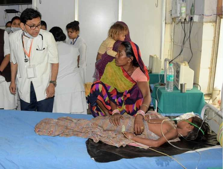 बिहार के 16 जिलों में कहर बरपा रहा है चमकी बुखार, 136 बच्चों की मौत - 16 district effected from AES in Bihar, 136 dies