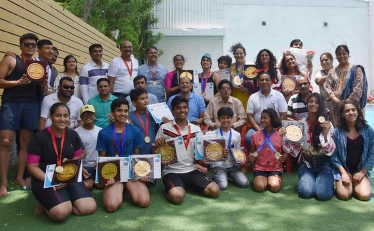 रमादेवी ने जीती 60 से अधिक आयु वर्ग की ईंट्रा क्लब स्वीमिंग प्रतियोगिता - Entra Club Swimming Competition, Abhaya Prashal Sports Club