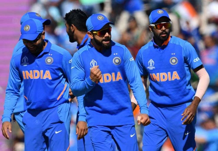 इंग्लैंड को पछाड़कर टीम इंडिया बनी ICC वनडे रैंकिंग में नंबर 1