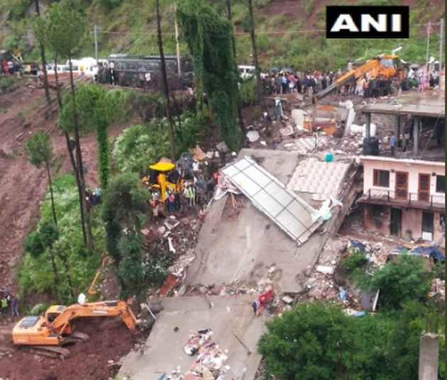 हिमाचल प्रदेश के सोलन में इमारत गिरने से 7 जवानों सहित 8 की मौत - Himachal Pradesh Solan Four-storey building