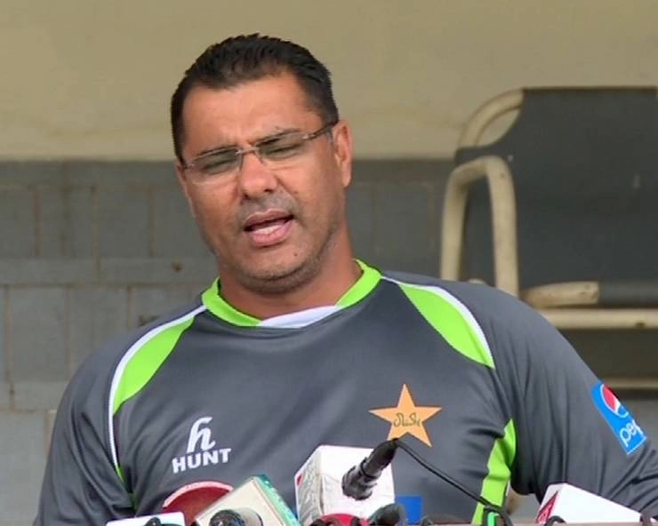 पूर्व पाकिस्तानी कप्तान वकार यूनिस की चाबुक सीनियर क्रिकेटरों पर चली - Waqar Younis