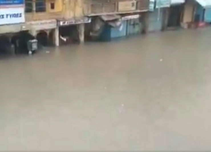 राजस्थान के सीकर में 11 इंच बारिश ने मचाई तबाही, 5 लोगों की मौत - Heavy rains in Rajasthan's Sikar