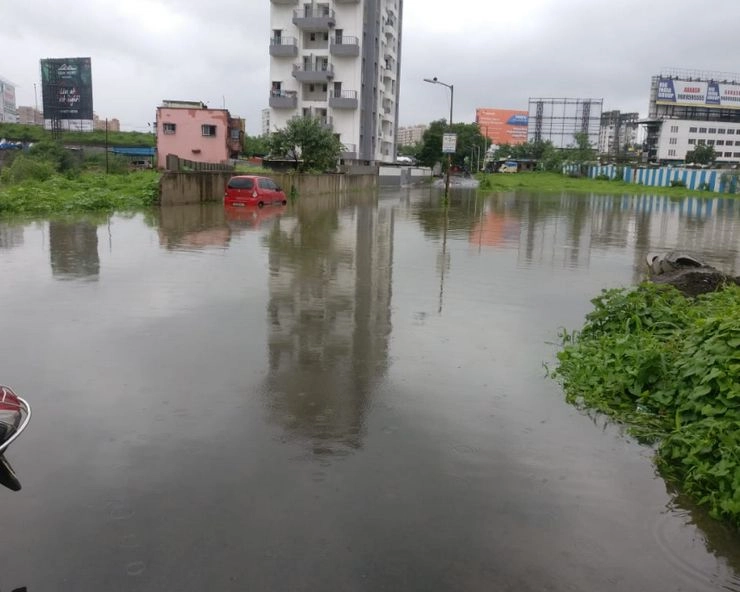 Weather Updates : पुणे में भारी बारिश का अलर्ट, सोमवार को बंद रहेंगे स्कूल-कॉलेज