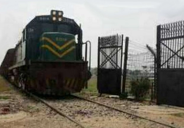 पाकिस्तान के ऐलान के बाद भारत ने भी बंद की समझौता एक्सप्रेस ट्रेन - Samjhauta Express canceled by india