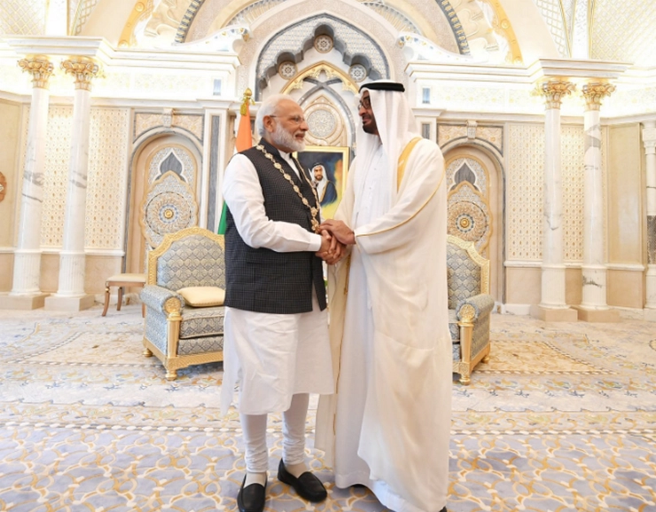 यूएई में पीएम मोदी को मिला 'ऑर्डर ऑफ जायेद' सम्मान - Order of Zayed honor to Modi