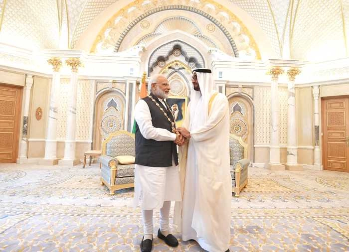 UAE में पीएम मोदी को मिले सम्मान से बौखलाया पाकिस्तान