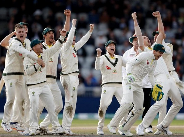 इंग्लैंड को 185 रनों से करारी शिकस्त देकर ऑस्ट्रेलिया का 'एशेज' पर कब्जा बरकरार