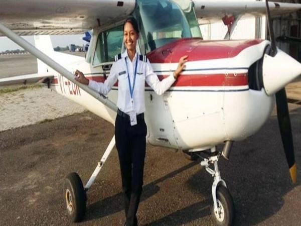 ओडिसा की आदिवासी युवती ने हौसलों से दी सपनों को उड़ान, बनी पहली कर्मिशियल पायलट