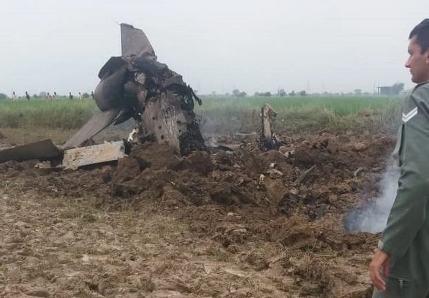 MiG 21 trainer aircraft crashes | बड़ी खबर, मध्यप्रदेश के ग्वालियर के पास वायुसेना का मिग 21 दुर्घटनाग्रस्त