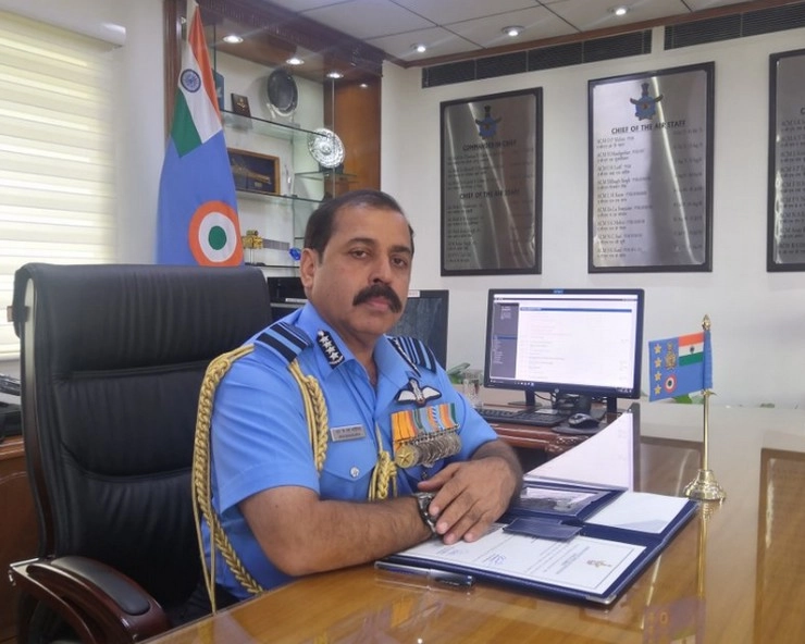 राकेश कुमार सिंह भदौरिया बने नए वायुसेना प्रमुख, संभाली कमान