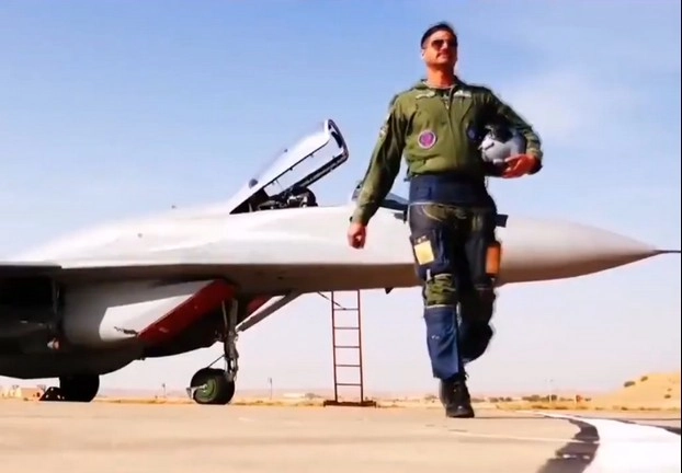 Airforce day : पीएम मोदी का वायुसेना को सलाम, जारी किया वीडियो