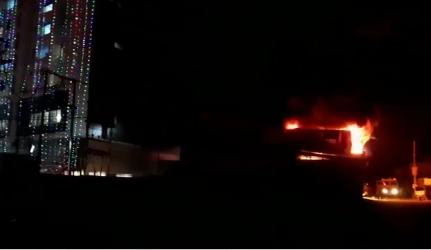 इंदौर में अस्पताल के पास लगी भीषण आग, ताबड़तोड़ मरीजों को किया गया शिफ्ट