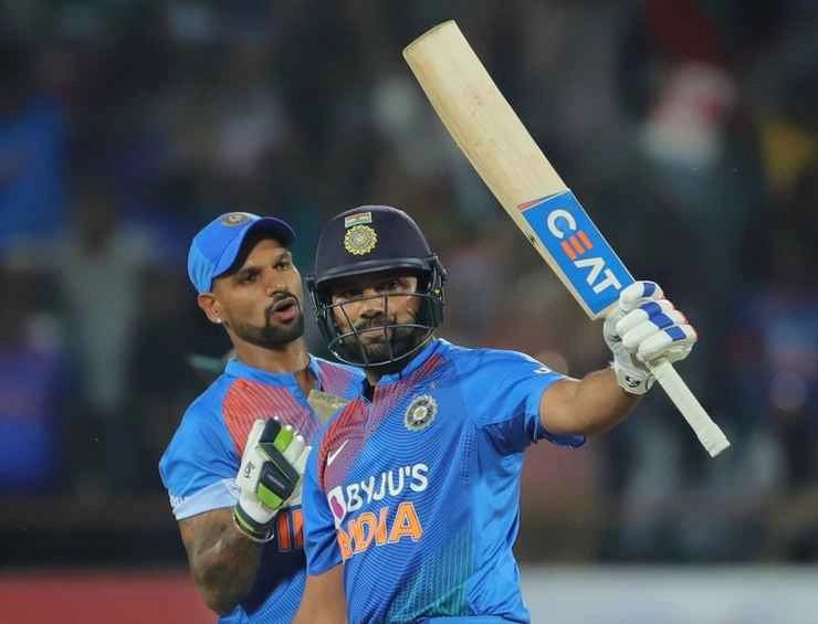 भारत ने बांग्लादेश को 8 विकेट से हराया, सीरीज 1-1 से बराबर, रोहित ने अपने 100वें मैच में जड़े 85 रन - India beat Bangladesh by 8 wickets to level T20 series