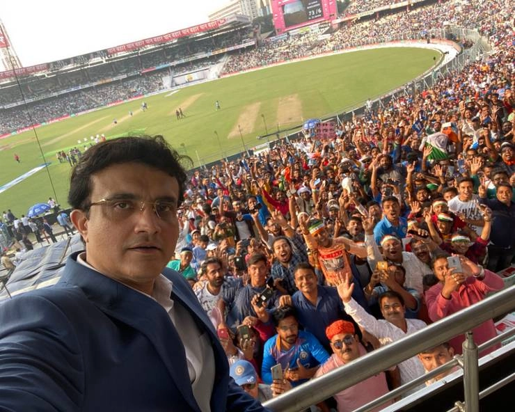 India-Bangladesh test match | गुलाबी रंग में रंगा ईडन गार्डन, सितारों से सजी रही दीर्घाएं