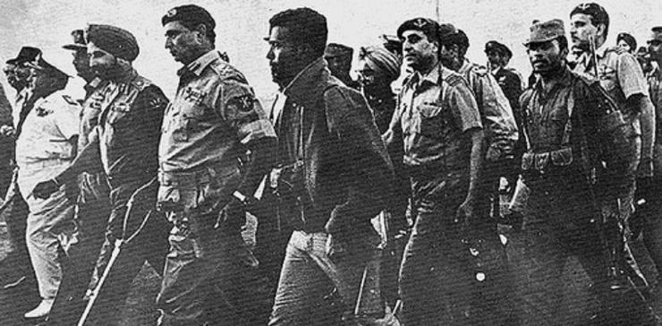 1971 युद्ध : आंसू, चुटकुले और सरेंडर लंच - Vijay divas