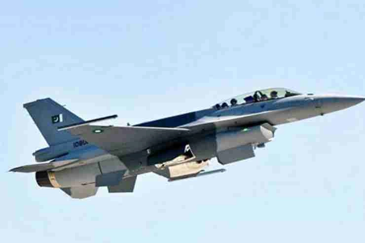 भारत के खिलाफ F-16 लड़ाकू विमान का दुरुपयोग करने पर पाकिस्तान को अमेरिका ने लगाई फटकार - US reprimands Pakistan for misusing F-16 fighter jets : Report