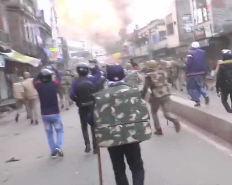 कानपुर में फिर भड़की हिंसा, पुलिस ने ‍दिखाई सख्‍ती, सपा विधायक हिरासत में