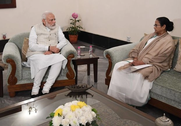 पीएम मोदी से मिलीं ममता बनर्जी, CAA और NRC पर हुई बात - Mamta Banerjee meets PM Modi
