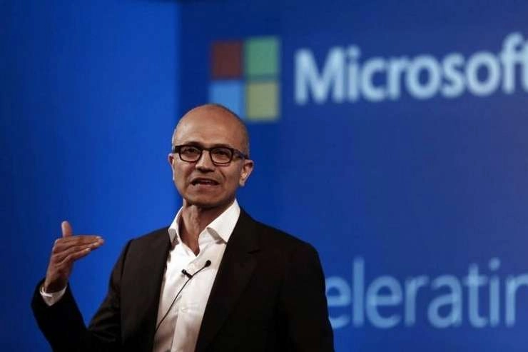 Microsoft ने भारतवंशी सीईओ सत्या नडेला को बनाया कंपनी का चेयरमैन