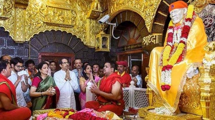 साईंबाबा की जन्मस्थली पर उद्धव ठाकरे के बयान से नाराजगी, 19 जनवरी से शिर्डी में बंद का ऐलान - Shirdi to remain shut from Sunday after Uddhav Thackeray's remark on Sai Baba's birthplace