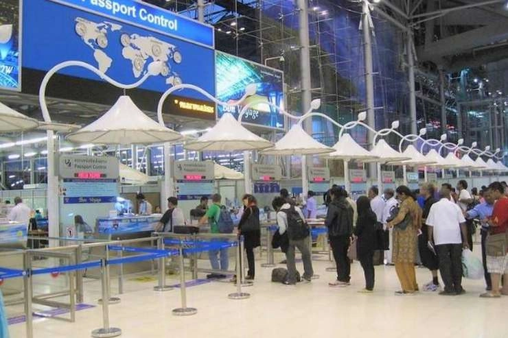 Corona Virus से जुड़ी बड़ी खबर, भारत ने चीनी नागरिकों के लिए ई-वीजा सुविधा रद्द की - Corona virus : India temporarily suspends e visa facility for chinese citizens