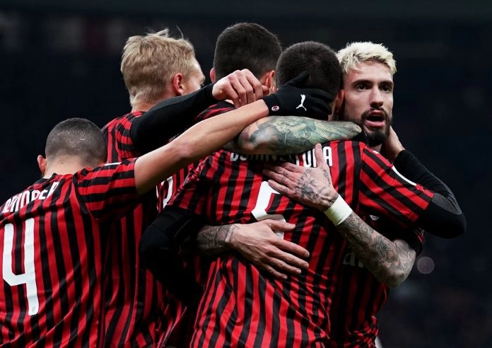 कोपा इटालिया : एसी मिलान सेमीफाइनल में पहुंचा, टोरिनो एफसी को 4-2 से हराया - Coppa Italia cup : AC Milan Beat Torino 4-2