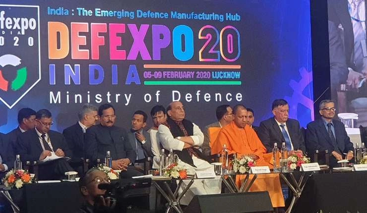 Defence Expo 2020 : एशिया की सबसे बड़ी रक्षा प्रदर्शनी का शुभारंभ करेंगे PM मोदी, दिखेंगे 70 से ज्यादा देशों के उत्पाद - Asia's biggest defense exhibition launched