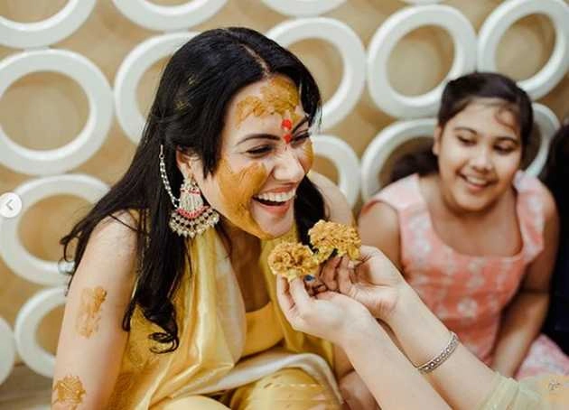 शलभ दांग संग शादी के बंधन में बंधने जा रहीं काम्या पंजाबी, हल्दी सेरेमनी की खूबसूरत तस्वीरें आई सामने - kamya punjabi and shalabh dang mehendi and haldi ceremony photos viral
