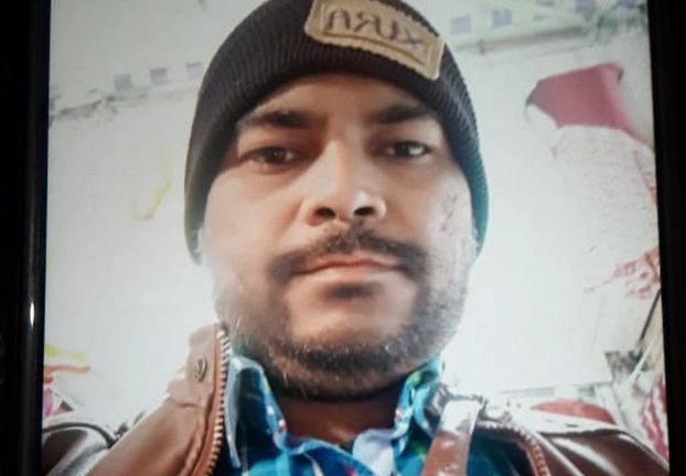 फाइनेंस कंपनी के रिकवरी एजेंटों से परेशान व्यापारी ने की खुदकुशी, मरने से पहले बनाया वीडियो - Madhya Pradesh : Businessman Commits suicide in Bhopal