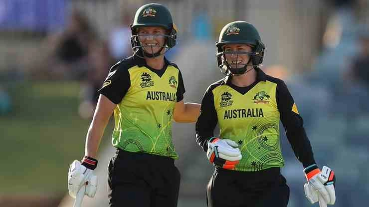 आईसीसी महिला टी20 : हेंस के अर्द्धशतक से ऑस्ट्रेलिया ने 5 विकेट से जीत हासिल की