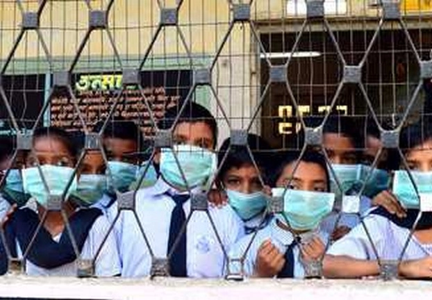 कोरोना पर अलर्ट : सर्दी-बुखार से पीड़ित बच्चों को स्कूल न भेजें अभिभावक, नई गाइडलाइन - Madhya  Pradesh Education  Department issues guidelines for School