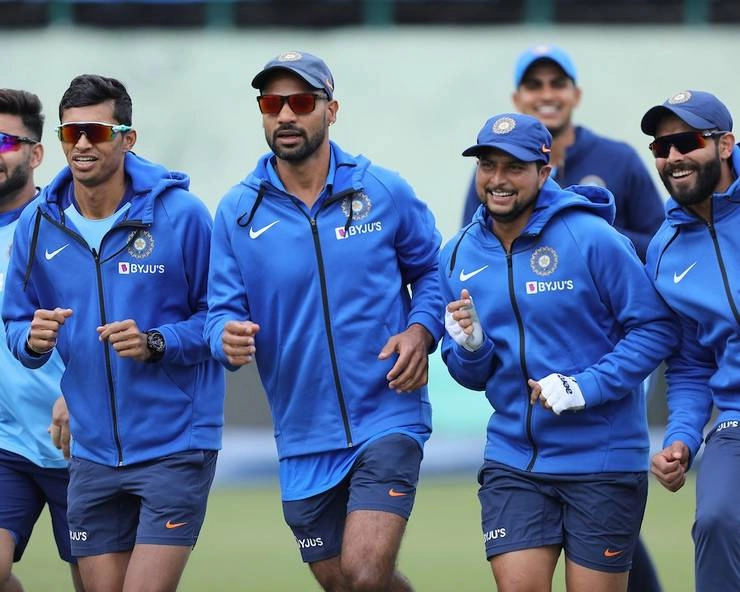 India vs South Africa : क्रिकेटरों को रेस्टोरेंट में नहीं खाने और किसी अनजान का मोबाइल नहीं लेने के निर्देश