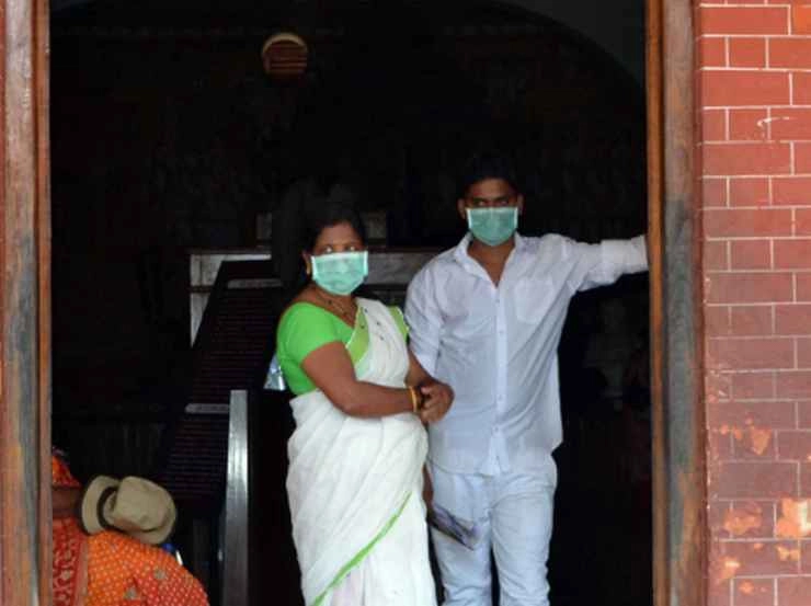Coronavirus : भारत में कोरोना से दूसरी मौत, देश में अब तक 82 पॉजिटिव, आधा भारत बंद - Corona virus indian