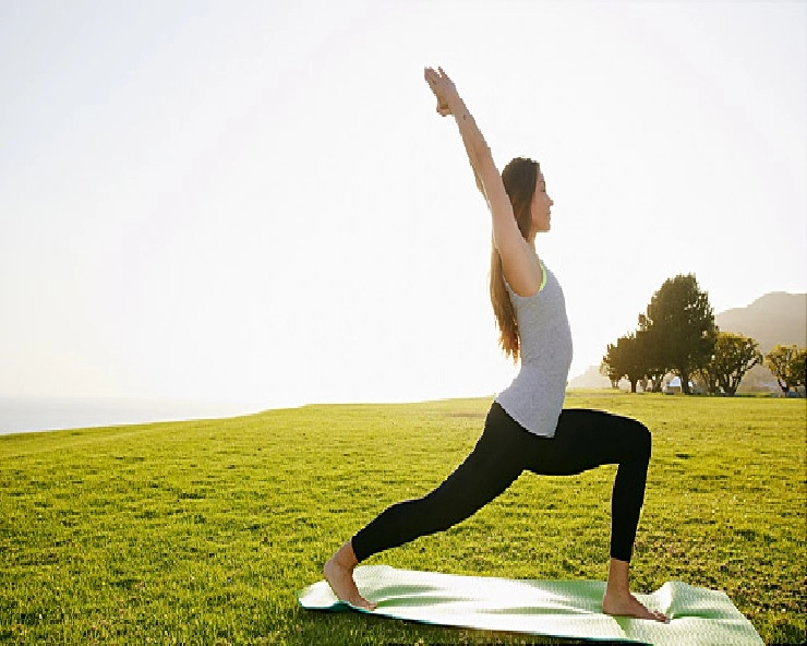 Health Care : सिर्फ 10 मिनट कीजिए योगा और रहें दिनभर एक्टिव - yoga poses