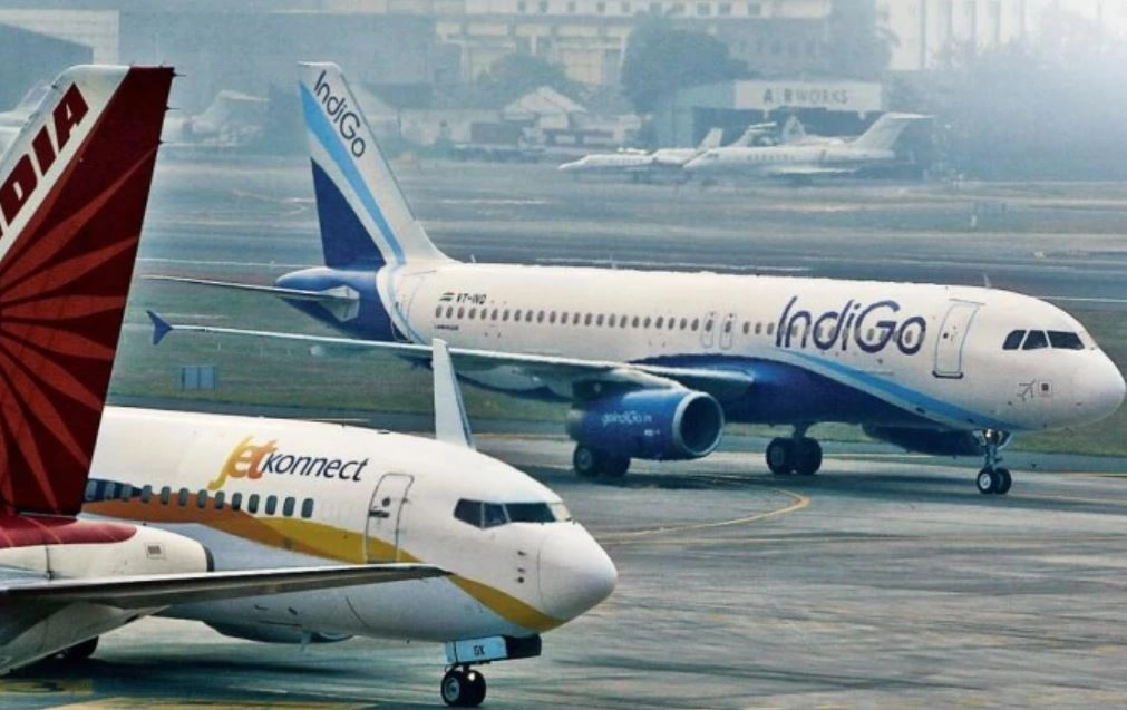 जब ‘इंडि‍गो’ ने ‘एयर विस्‍तारा’ से कहा… आजकल उड़ नहीं रहे हो? - airlines
