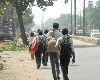 भारत: तीन साल में 1.12 लाख मजदूरों ने की खुदकुशी