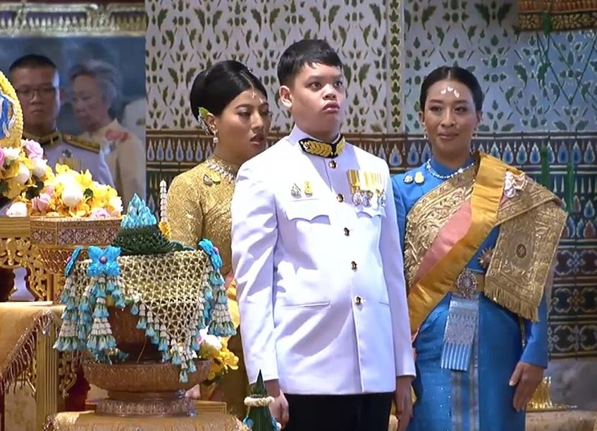 किस ‘बीमारी’ की वजह से एक घर में कैद है ‘प्र‍िंस ऑफ थाइलैंड’? - prince of Thailand
